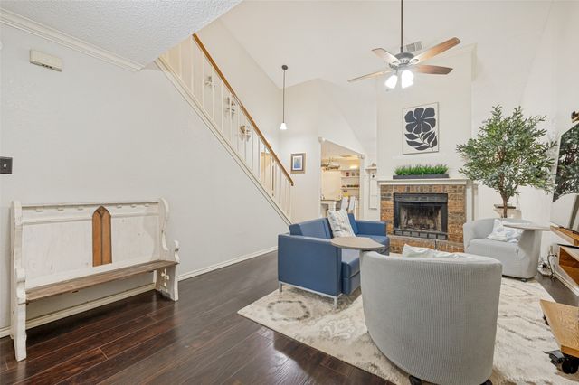 2800 Keller Springs Road 6B, Carrollton, TX 75006