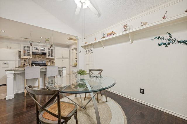 2800 Keller Springs Road 6B, Carrollton, TX 75006