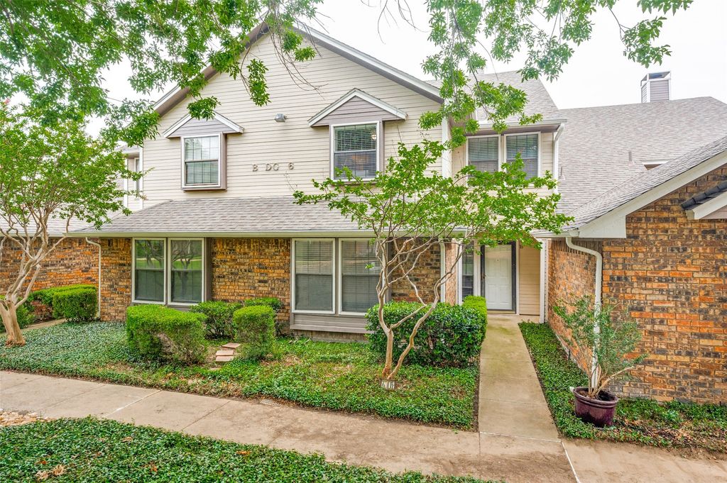 2800 Keller Springs Road 6B, Carrollton, TX 75006
