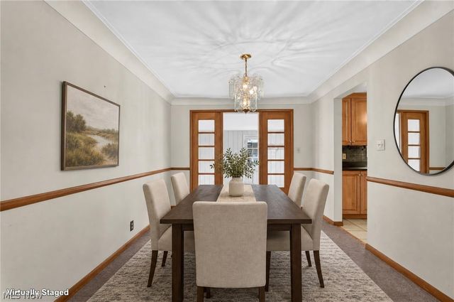 1887 Brainard Road, Lyndhurst, OH 44124
