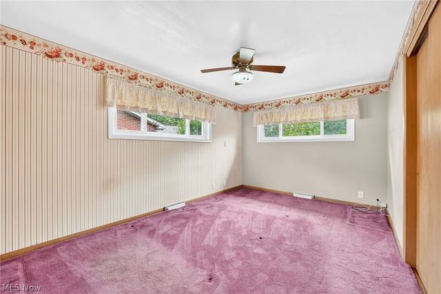 1887 Brainard Road, Lyndhurst, OH 44124