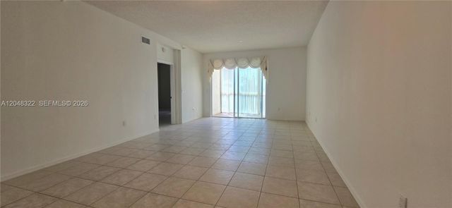 7775 Southampton Ter 305, Tamarac, FL 33321