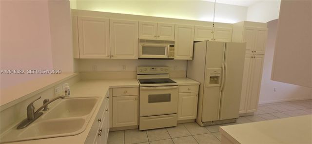 7775 Southampton Ter 305, Tamarac, FL 33321