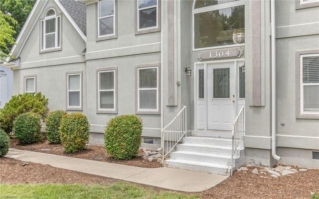 1304 Glen Burnie CT, Virginia Beach, VA 23454