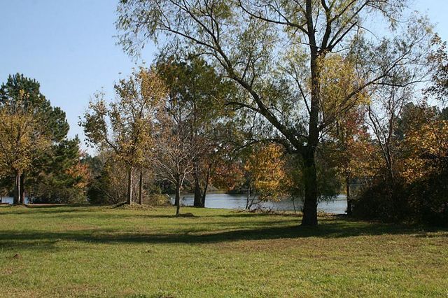 37 Robin Hood, Cleveland, TX 77327