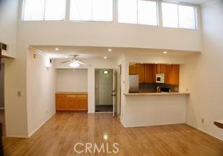 5325 Newcastle 322, Encino, CA 91316
