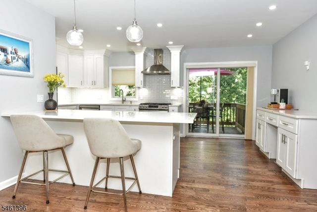 10 Stanley Way, Wanaque Boro, NJ 07465