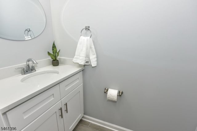 10 Stanley Way, Wanaque Boro, NJ 07465