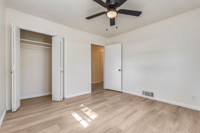 921 Evans Street, Bonham, TX 75418