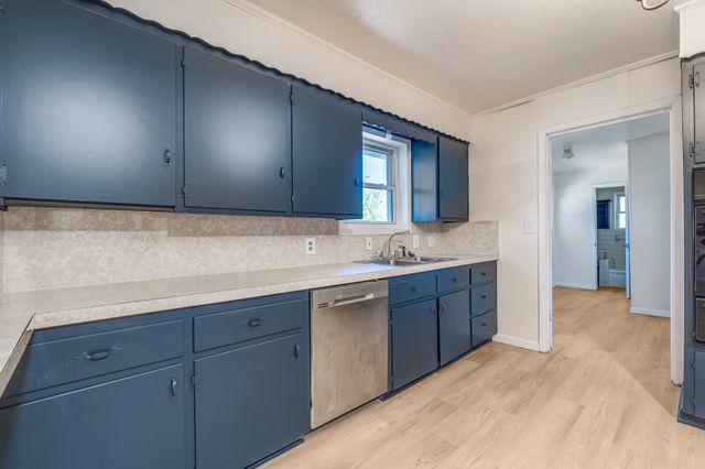921 Evans Street, Bonham, TX 75418