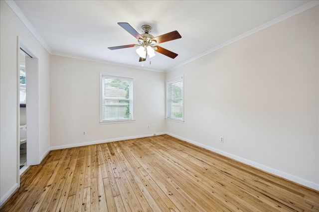 2038 Mcclendon Street, Houston, TX 77030