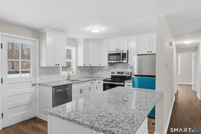 26 Hiawatha Lane Extension, Westport, CT 06880