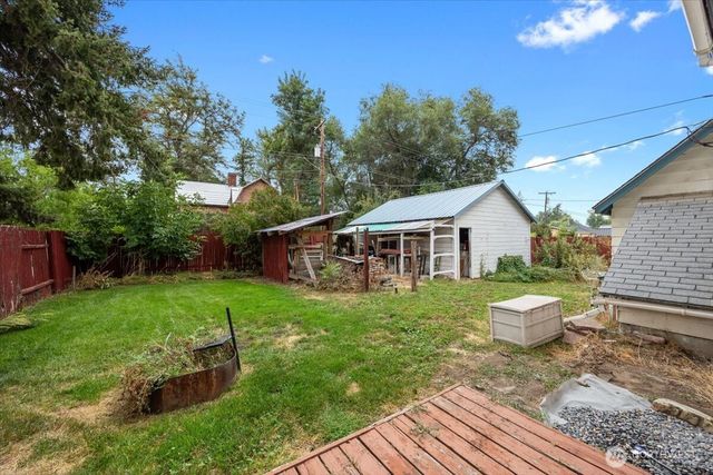 515 N 3rd Street, Dayton, WA 99328