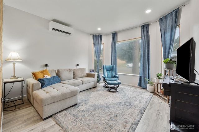 515 N 3rd Street, Dayton, WA 99328