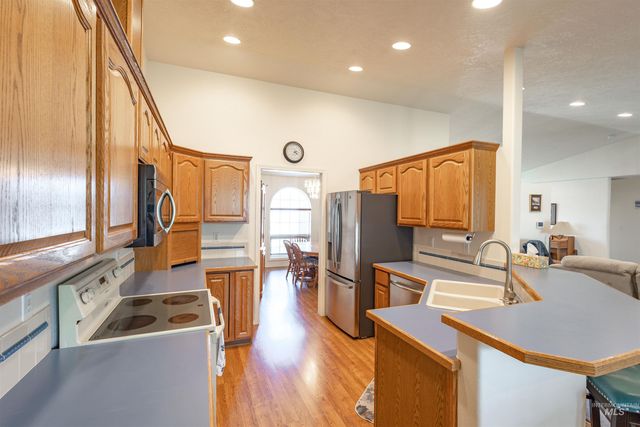 163 Hill St, Ontario, OR 97914