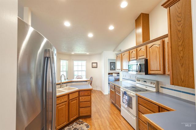 163 Hill St, Ontario, OR 97914