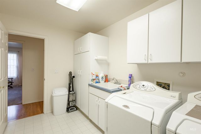 163 Hill St, Ontario, OR 97914