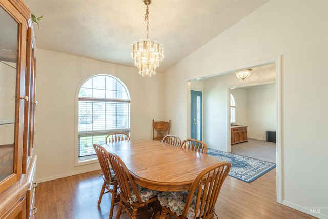 163 Hill St, Ontario, OR 97914