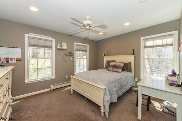 36 Roaring Brook Way, West Milford Twp., NJ 07480