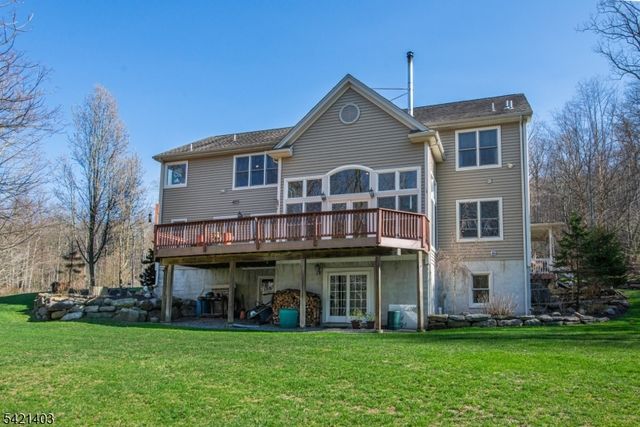 36 Roaring Brook Way, West Milford Twp., NJ 07480