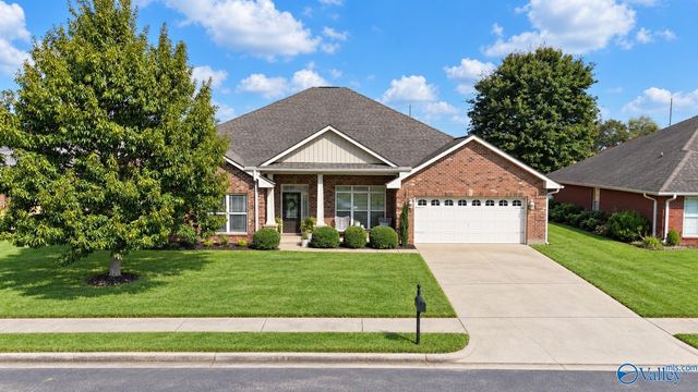 13606 Rising Run Circle, Athens, AL 35613