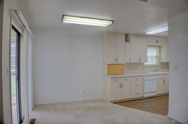 5509 E 48th Place 5, Tulsa, OK 74135