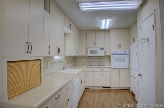 5509 E 48th Place 5, Tulsa, OK 74135