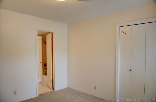 5509 E 48th Place 5, Tulsa, OK 74135
