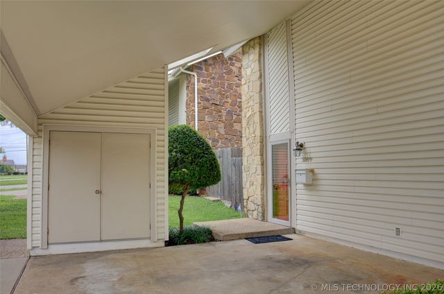 5509 E 48th Place 5, Tulsa, OK 74135