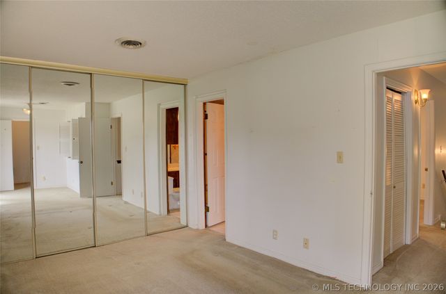 5509 E 48th Place 5, Tulsa, OK 74135