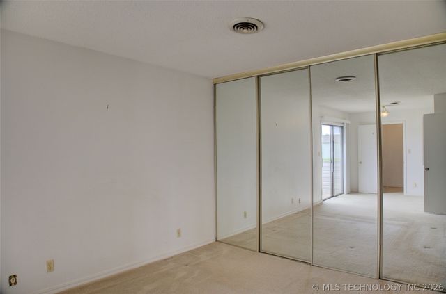 5509 E 48th Place 5, Tulsa, OK 74135