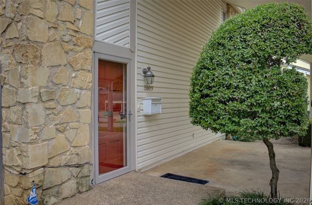5509 E 48th Place 5, Tulsa, OK 74135