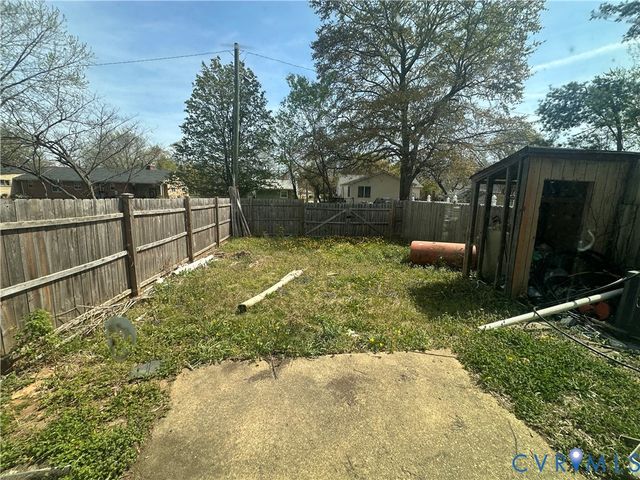 3931 Old Brook Rd, Richmond, VA 23227