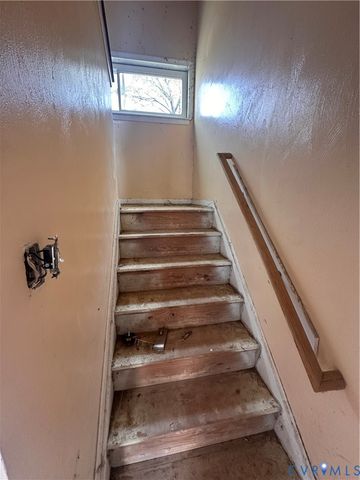 3931 Old Brook Rd, Richmond, VA 23227