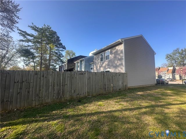 3931 Old Brook Rd, Richmond, VA 23227