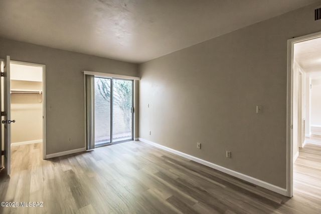 7336 N Las Quintas Drive, Tucson, AZ 85704