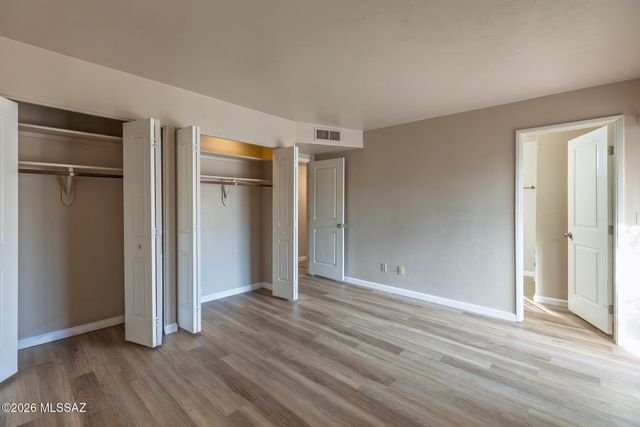 7336 N Las Quintas Drive, Tucson, AZ 85704