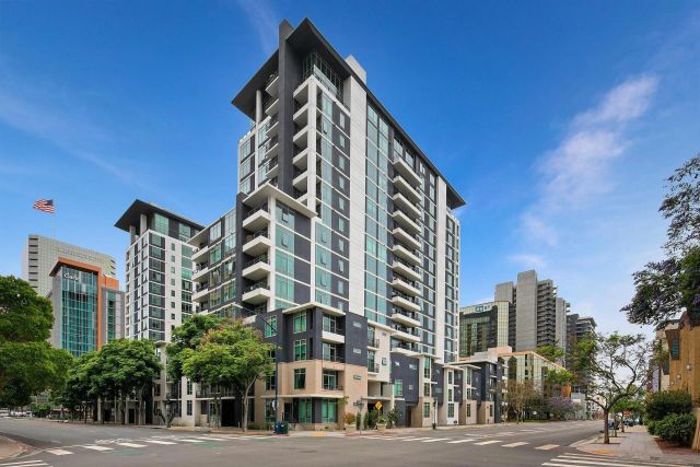 425 W Beech 327, San Diego, CA 92101