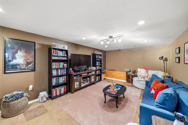 302 3rd Street NE, Mitchellville, IA 50169