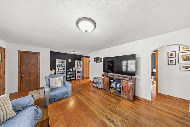 302 3rd Street NE, Mitchellville, IA 50169