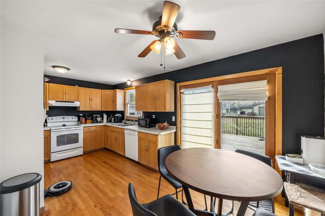 302 3rd Street NE, Mitchellville, IA 50169