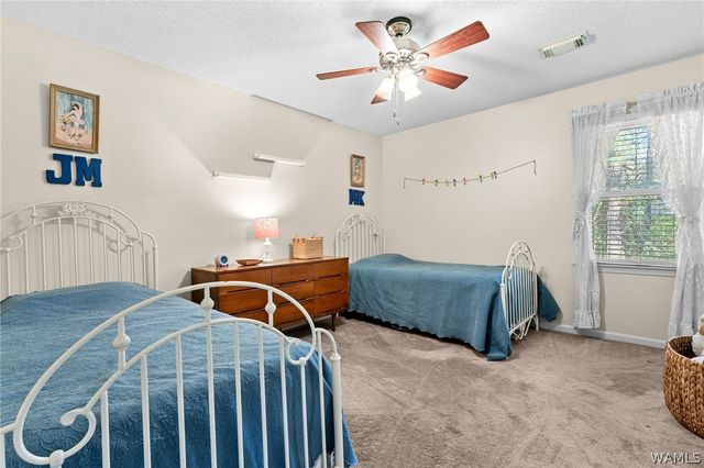 4513 2nd E, Northport, AL 35473