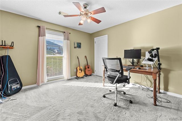 4513 2nd E, Northport, AL 35473