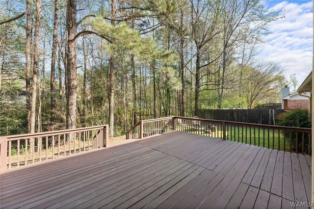 4513 2nd E, Northport, AL 35473