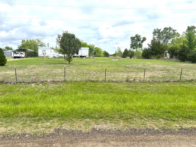 5931 County Road 22900, Paris, TX 75460