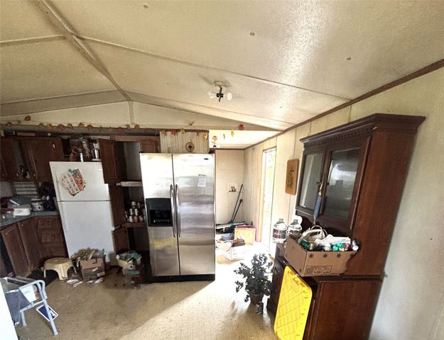 5931 County Road 22900, Paris, TX 75460