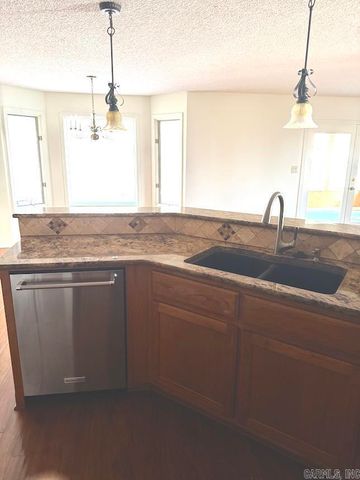 128 Castano, Hot Springs Village, AR 71909