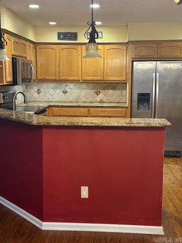 128 Castano, Hot Springs Village, AR 71909