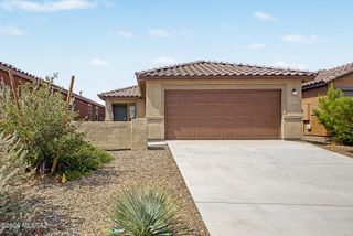 10561 W Waveland Drive, Marana, AZ 85653