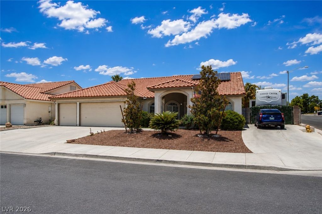 5365 Georgia Peach Court, Las Vegas, NV 89130 — exterior
